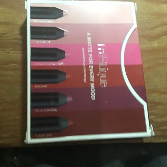 Trestique lip crayon set, lipstick set, mini lipy - Picture 4 of 4